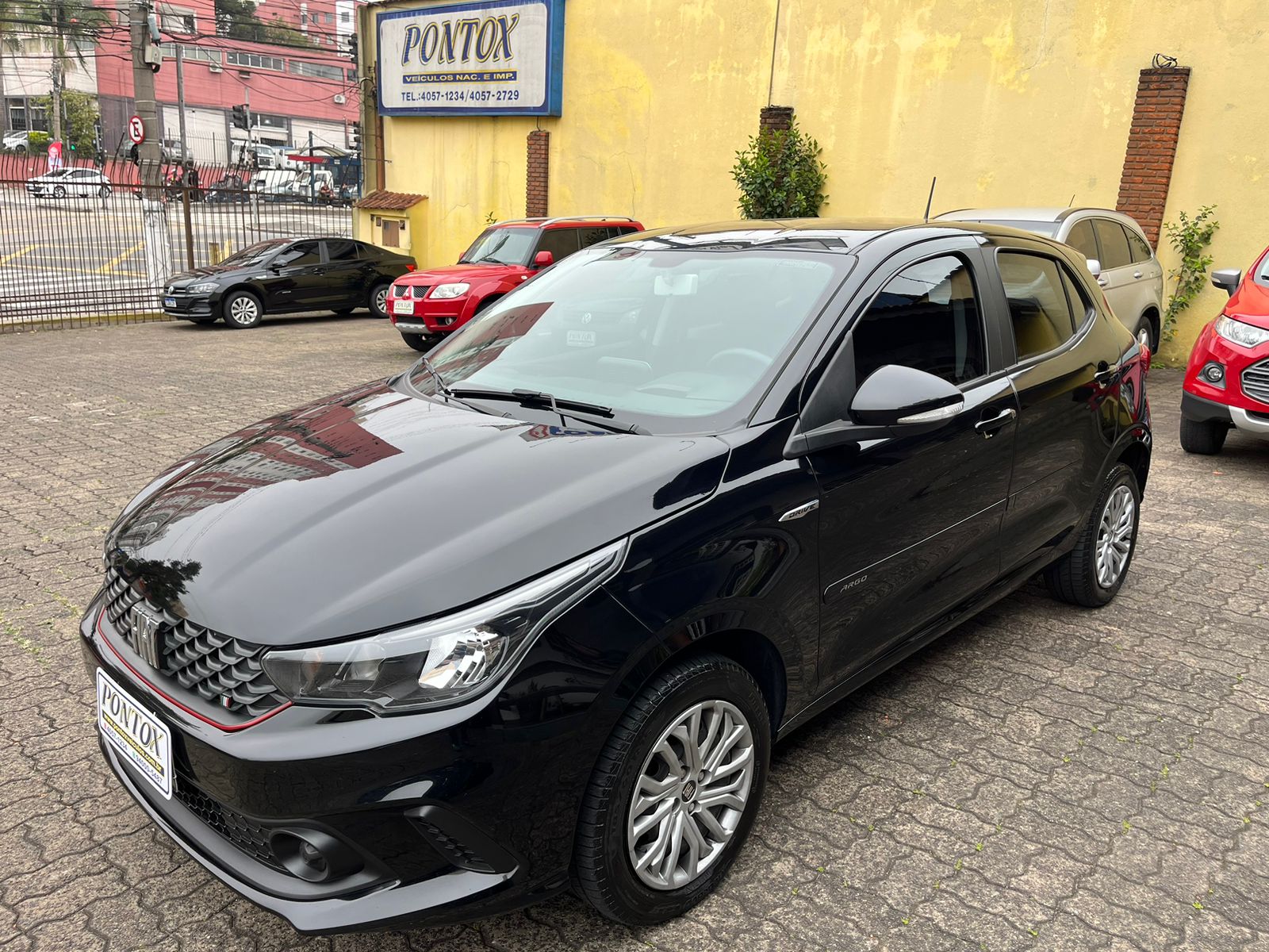 FIAT ARGO 1.0 DRIVE 2022 , LINDO , COM AR DEIREÇÃO VIDROS TRAVAS , OLHOU GOSTOU